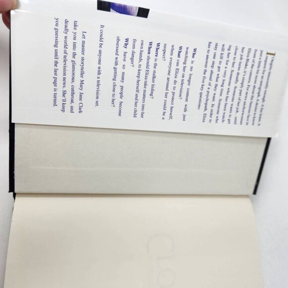 Mary Jane Clark "Close To You" Hardcover Novel - Picture 6 of 10
